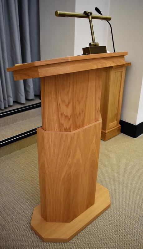 Lecterns & AV Desks