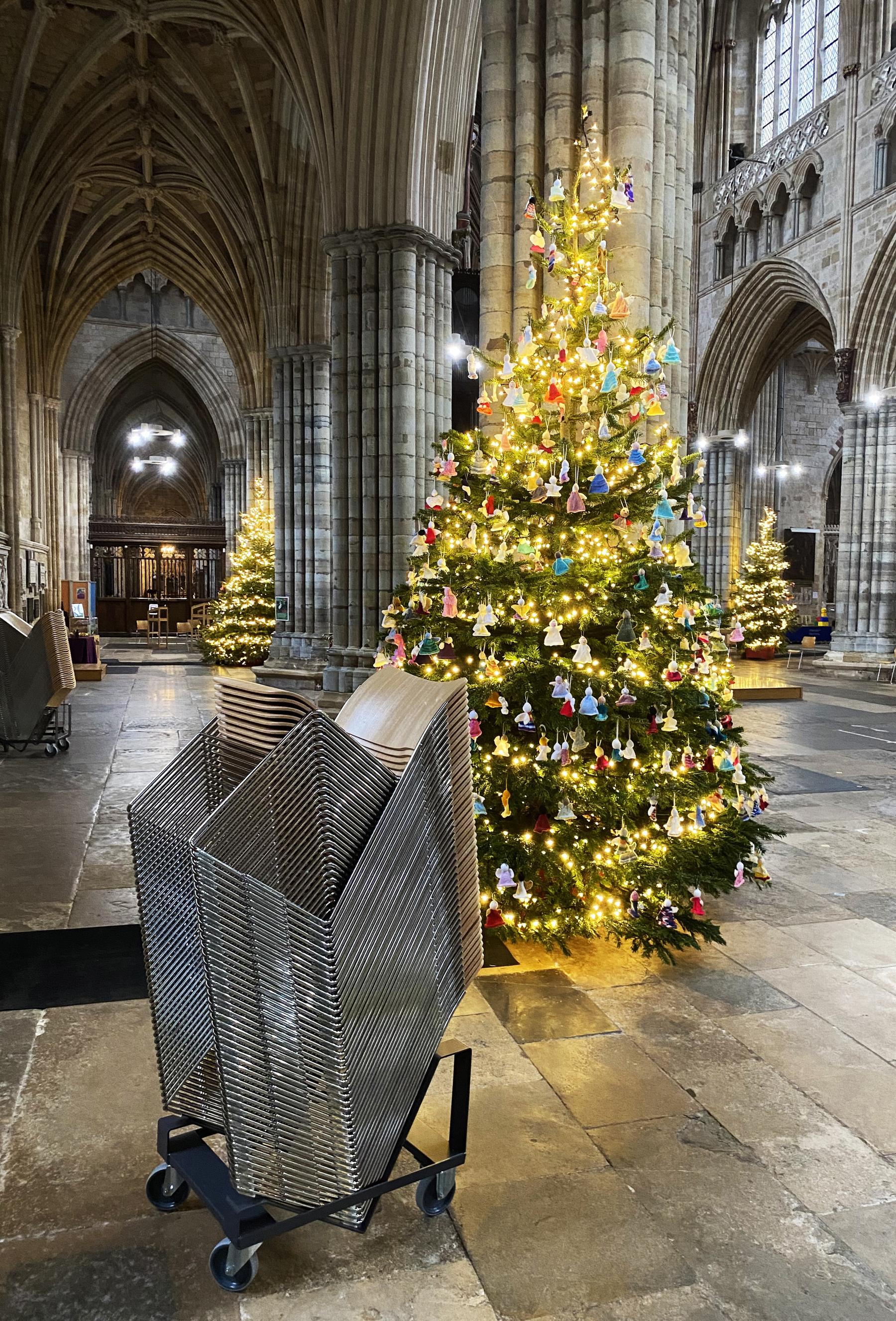 Exeter cathedral - howe 40/4 chairs